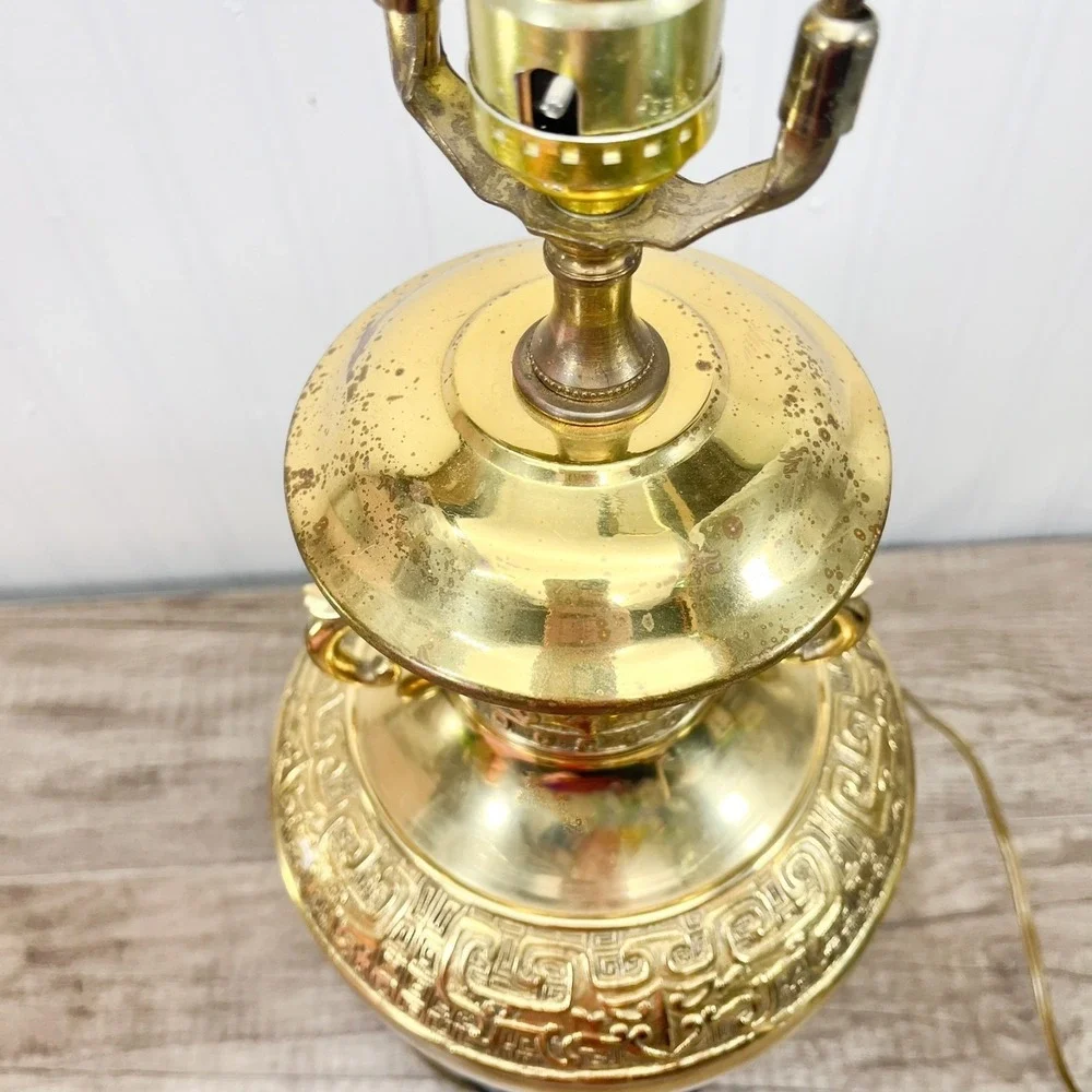 Vintage Brass table lamp w dragon handles James‎ Mont Asian style